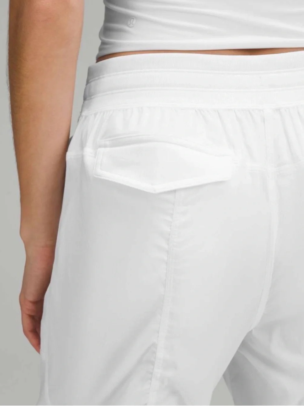 NWT Lululemon Dance Studio Relaxed-Fit Mid-Rise Cargo Pant White Size Small
